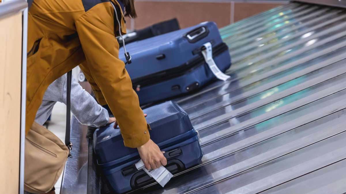 New EU rules for air travellers: what changes in compensation, baggage and seats