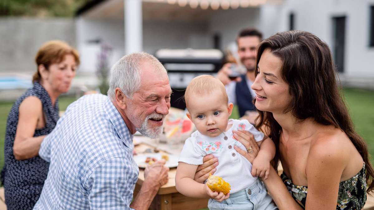 Les enfants de centenaires vivent plus longtemps L'étude montre 42 pour cent moins de risque de décès