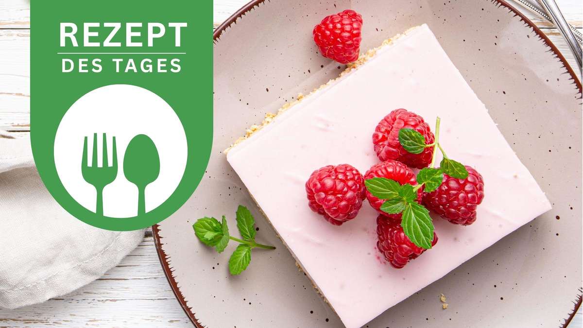 Light raspberry cheesecake without cheeks – pink, creamy, fruity