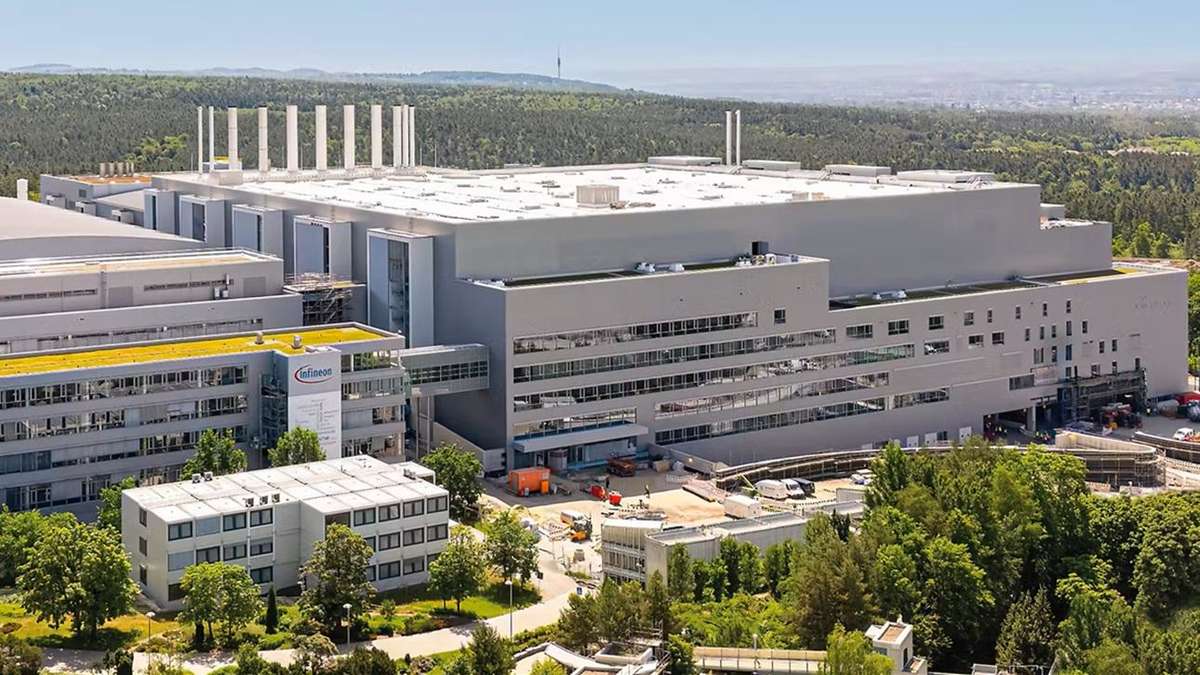 Infineon opens world’s largest chip factory in Dresden