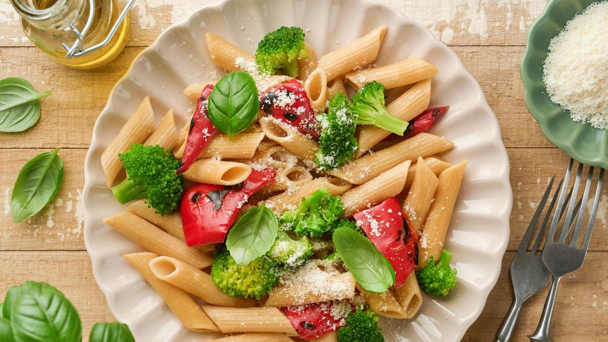 Cream noodle salad without mayonnaise: The summer easy recipe for the next barbecue