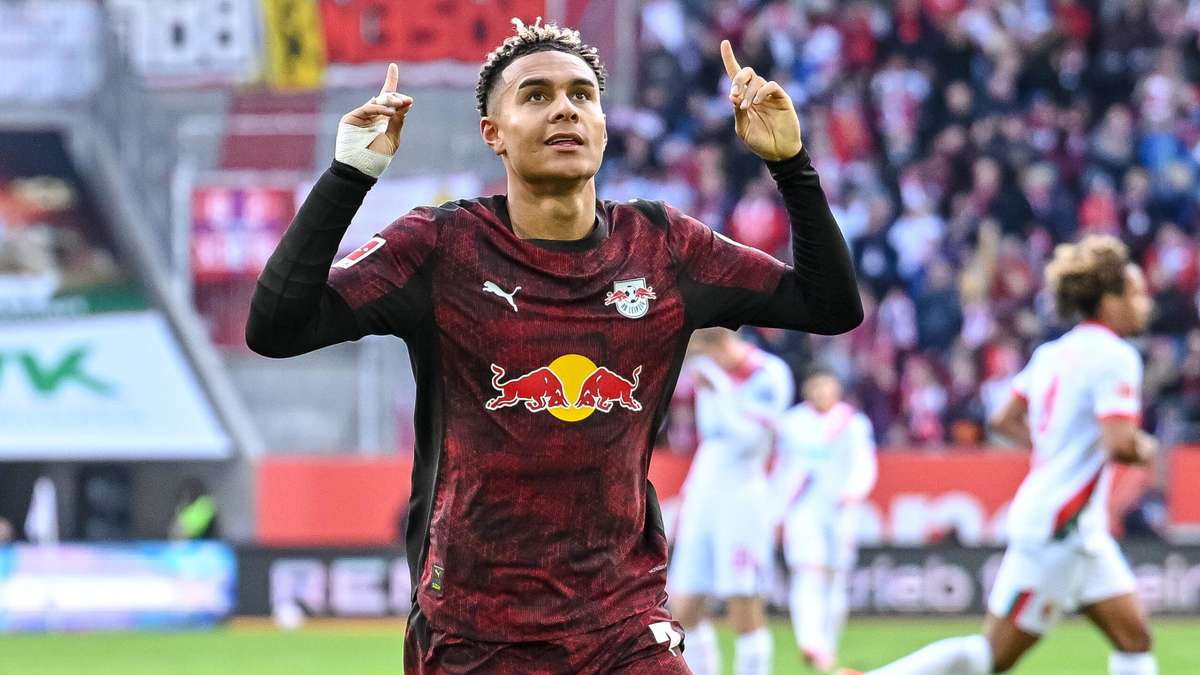 Norwegian World Cup Star Suddenly Becomes Bestselling Author