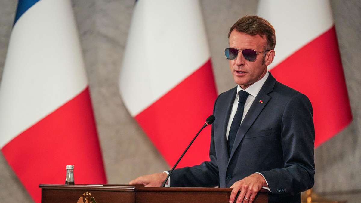 Oil price explosion after Iran attacks: Macron already haggling over Hormuz alternative in Syria