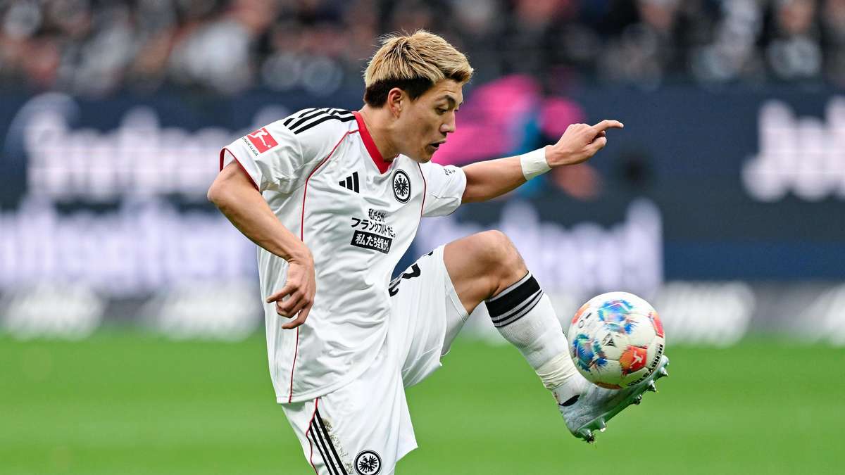 Is Ritsu Doan finally starting in his second Eintracht year?