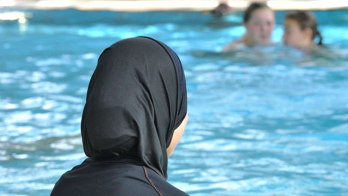 Austrian women were not allowed to bathe: Hotel managers sentenced to fines after Burkini incident