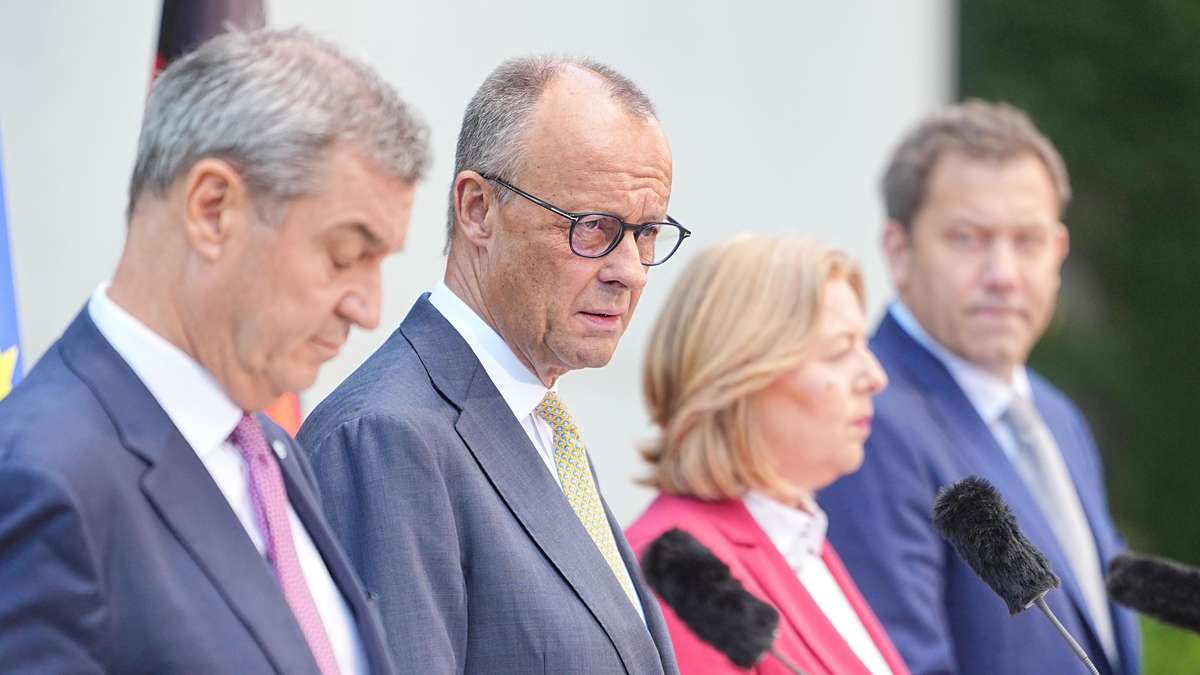 Merz government plans compulsory certification from the first day – civil servants could be spared