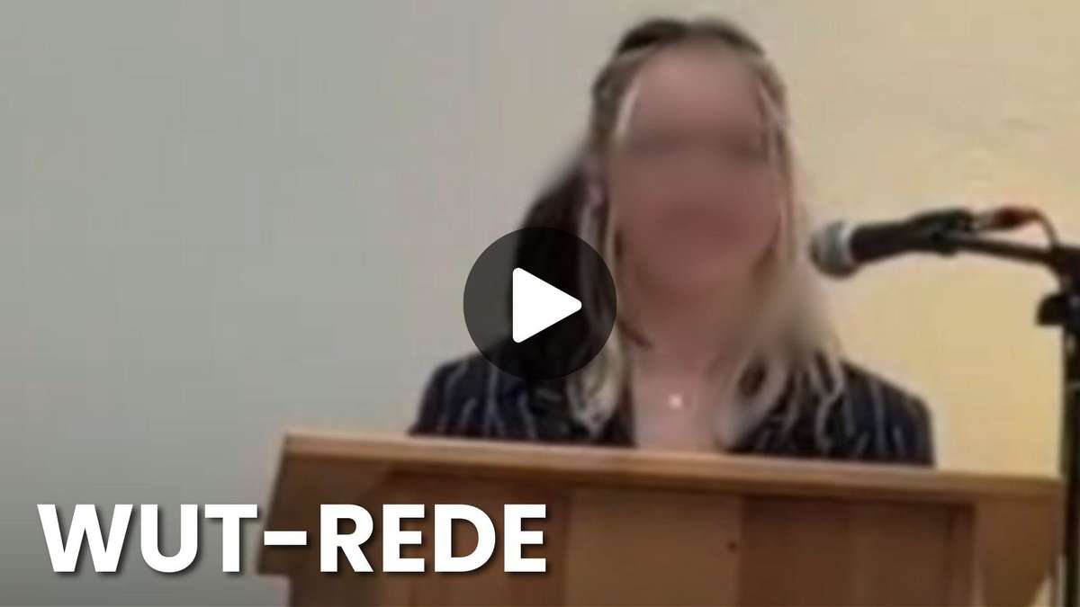 “Were we all too stupid?” Student rages in Abi speech against teacher and school
