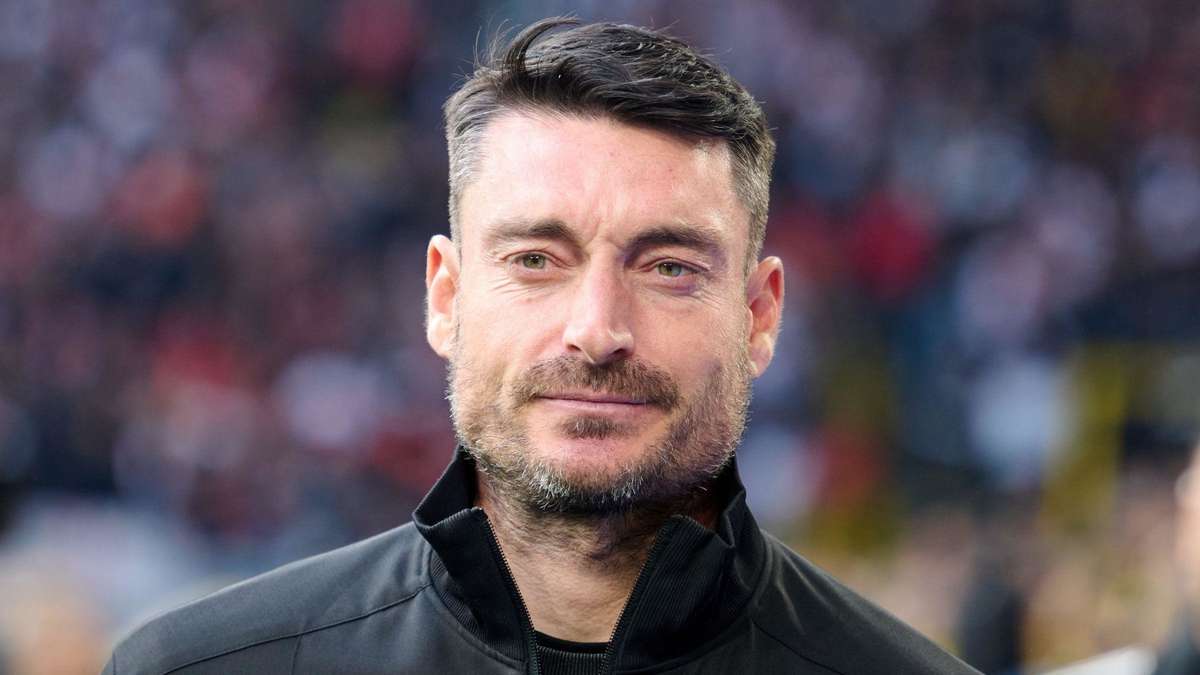 “Cowards talk late”: Former coach Riera stands against Eintracht after