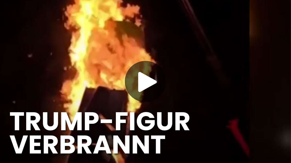 Iranians burn Trump character from LEGO – video shows the scene