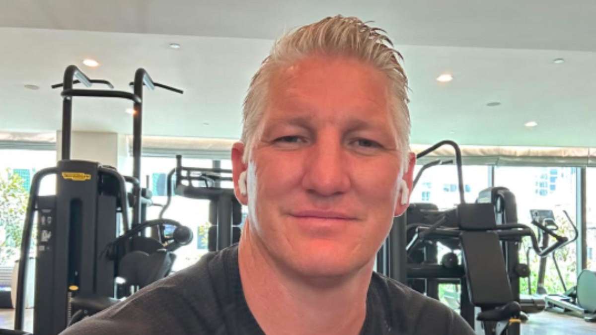 Schweinsteiger gives unfamiliar insights before World Cup final sprint