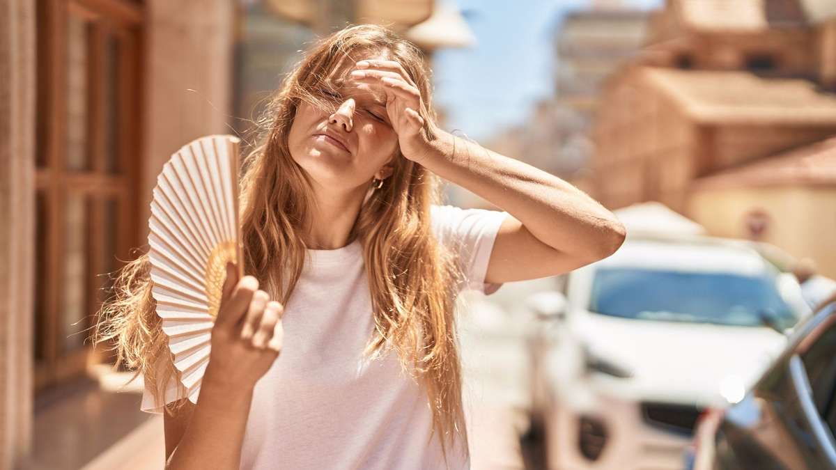 Women and city dwellers suffer especially: Almost one in three complains of heat complaints