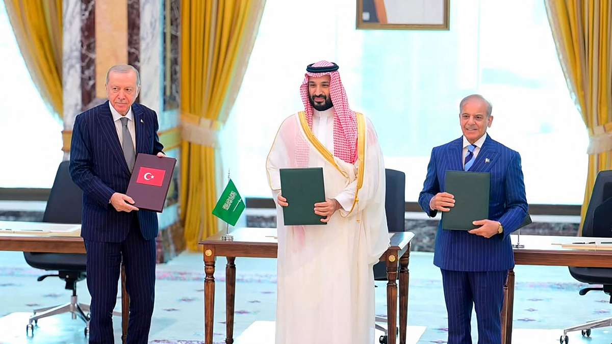 ميثاق ضد إيران؟ المملكة العربية السعودية وتركيا وباكستان تحالف الدفاع