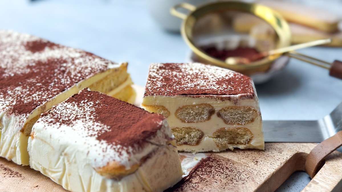 Encore ? Pas de problème: Cet endroit de crème glacée Tiramisu n'a pas besoin d'un four