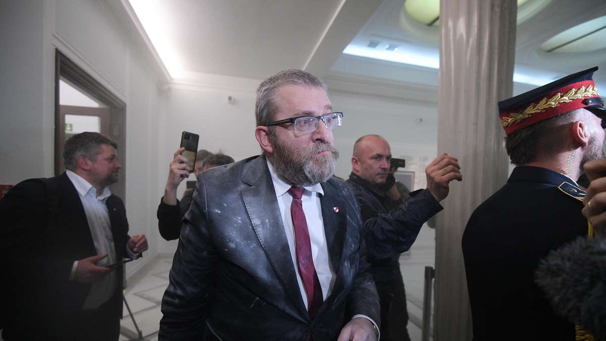 “Polonia es para Polonia”: Brown ultraconservador podría decidir la elección presidencial en 2027