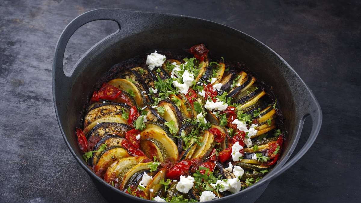 Plato de horno griego Briam: poco esfuerzo, gran efecto wow en el plato