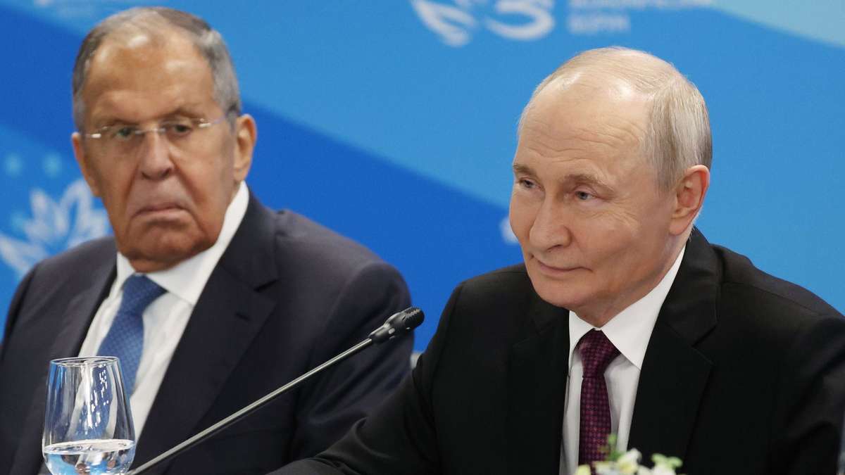 New Warfront: Experts Reveal What Putin Could Prepare in the North