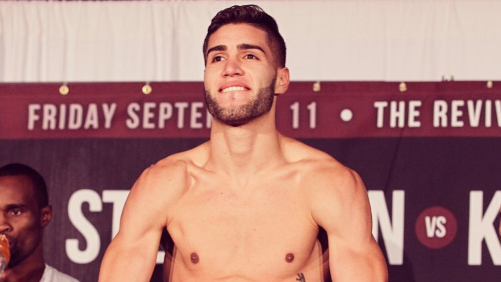 Prichard Colon, boxeur portoricain, meurt de 33 ans après avoir subi une blessure cérébrale qui l'a empêché de marcher