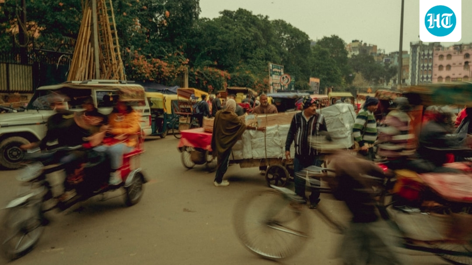 India@79: Edad, salario y rabia Teoría Número