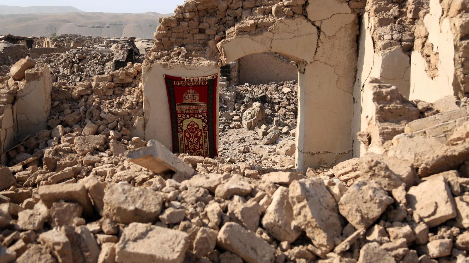 An earthquake of magnitude 6.1 strikes eastern Afghanistan