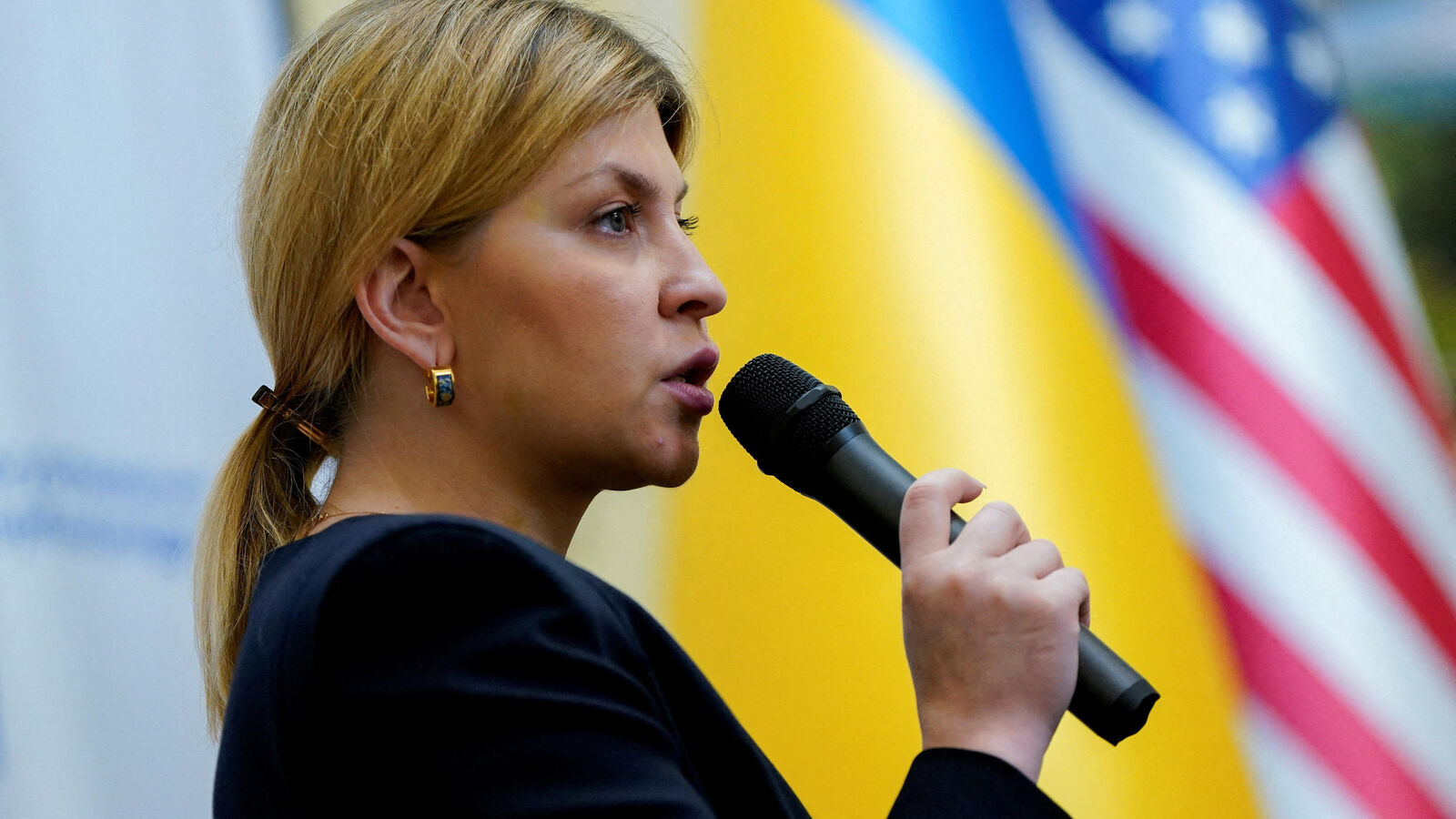 Ucrania: ex Embajador ante los Estados Unidos sospechosos de corrupción