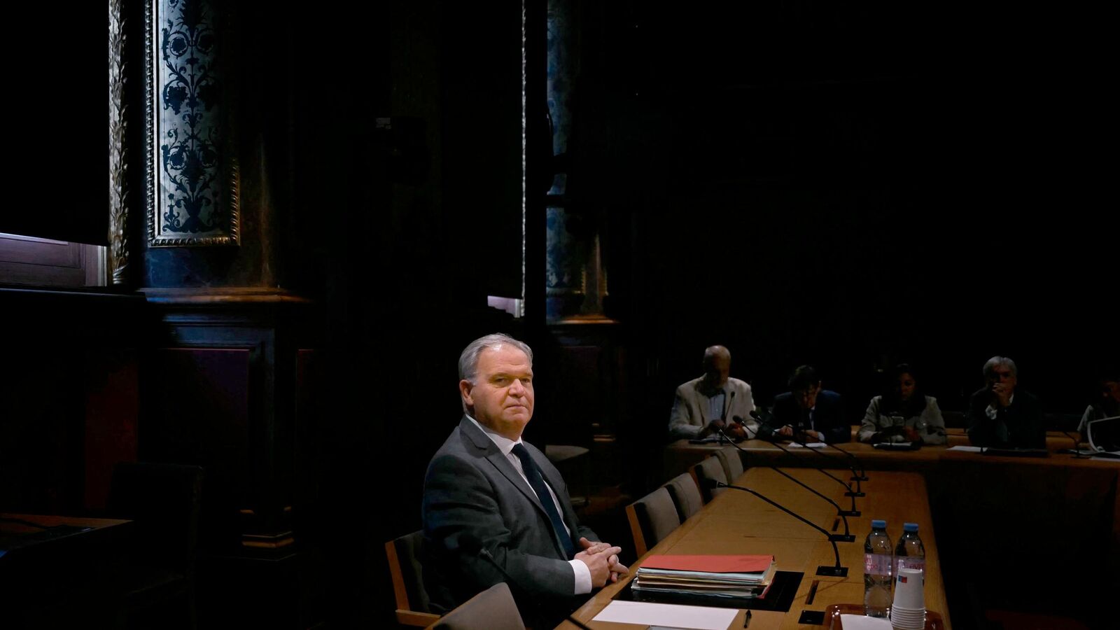 Qui est François-Noël Buffet, le sénateur LR nommé comme défenseur des droits qui suscite déjà des résistances ?