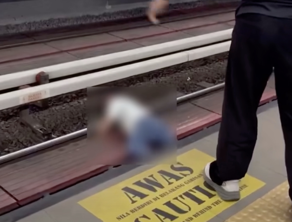 Services resumed within 16 minutes after the incident in Kuala Lumpur