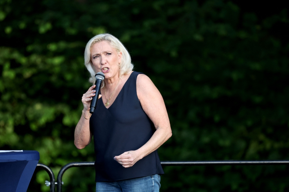 French right-wing leader Marine Le Pen cleared to run in 2027 election