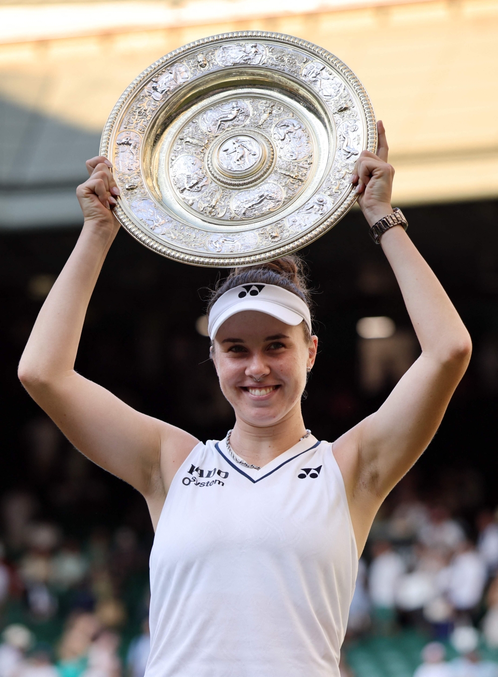 Noskova revels in dramatic Wimbledon win