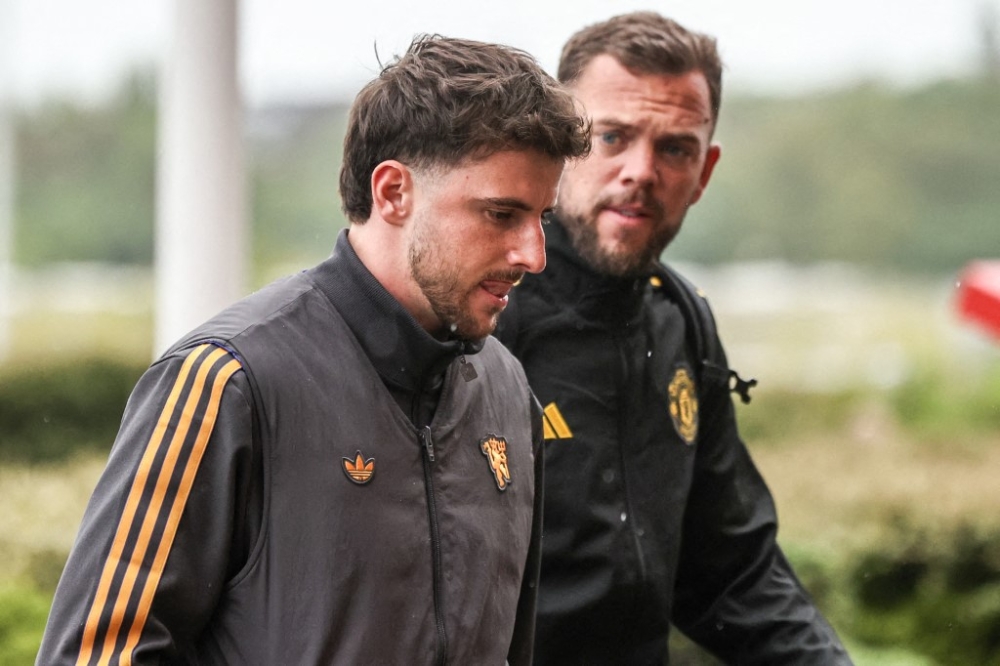 Michael Carrick says he had to be 'careful' with the midfielder after the 1-1 draw in Gothenburg