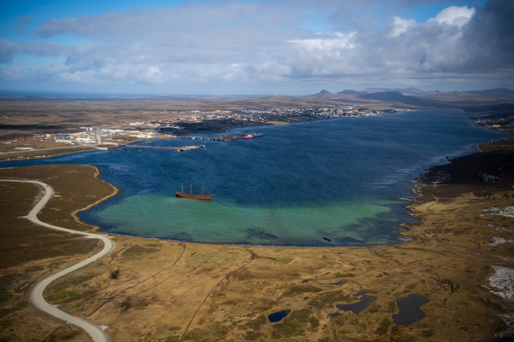 Argentina threatens to sanction oil projects around Falklands