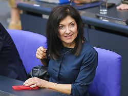 Katherina Reiche utilise la pause d'été pour la chirurgie