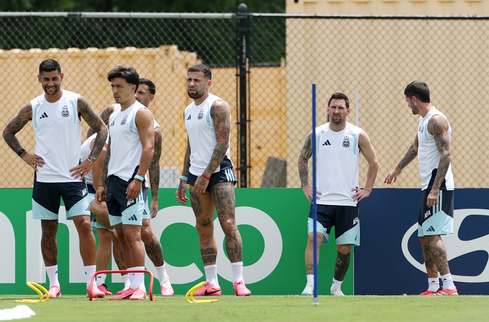 Battle-hardened Argentina, Egypt set for last-16 clash