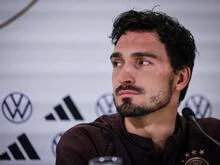 L'un des plus grands scandales de l'histoire du sport – le champion du monde Hummels démantelé Infantino