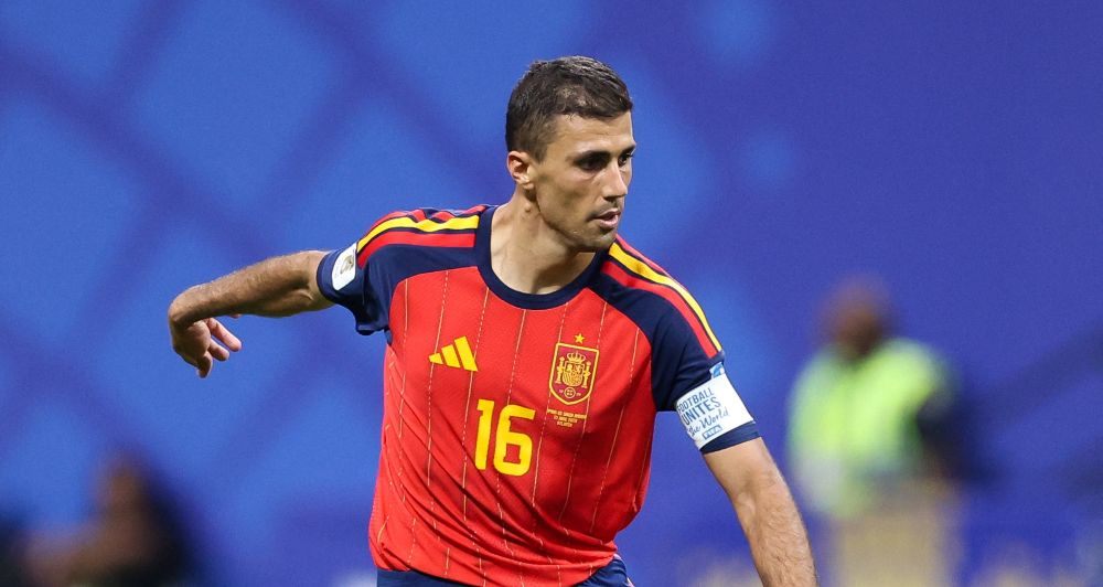 لاعب الوسط الإسباني، الفائز بجائزة الكرة الذهبية 2024، ساعد إسبانيا على الفوز بكأس العالم 2026